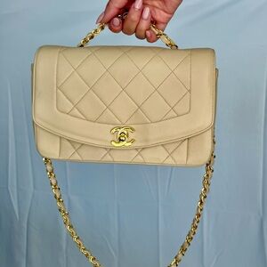 Vintage Chanel Diana Classic Flap Bag Beige Lambskin 24k Gold Hardware Bag